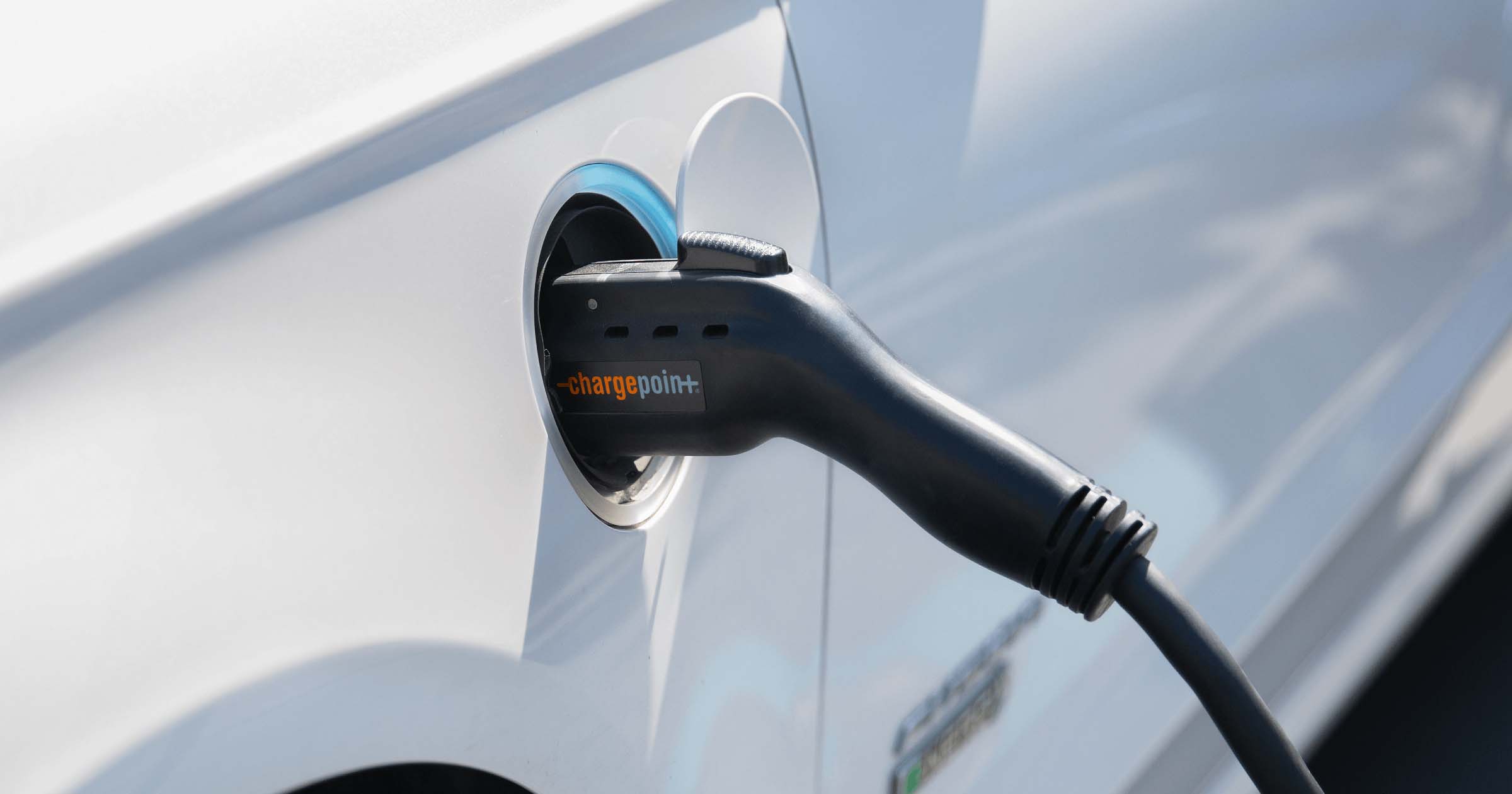 Will Charging an Electric Car Ever Be Quick and Easy?