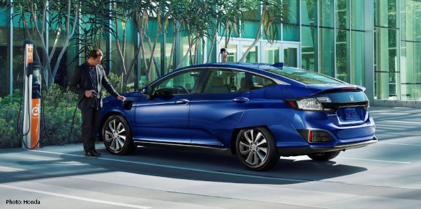 How to Charge the Honda Clarity Electric and Plug-in Hybrid