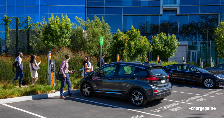 Parken und Laden am Arbeitsplatz