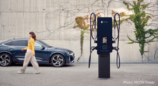MOON POWER et ChargePoint créent l'avenir de la mobilité