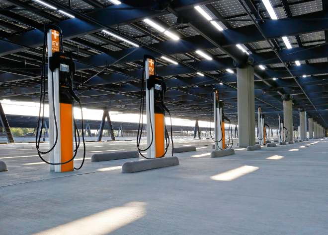 ChargePoint Commits to 2.5 Million Places to Charge by 2025