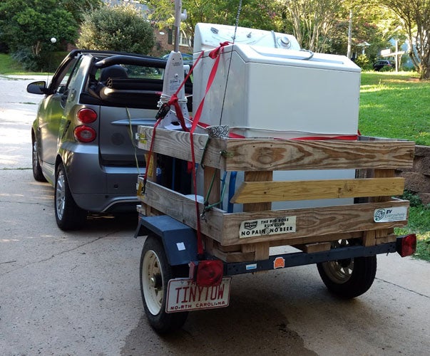 Yes, you can tow with a Smart car!