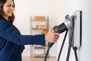 Person using ChargePoint Flex