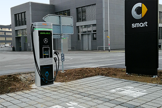 ChargePoint Express Plus in front of Smart auto dealership