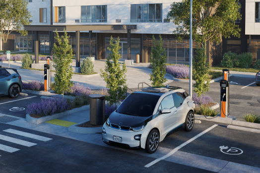 Car charging on ChargePoint CP6000